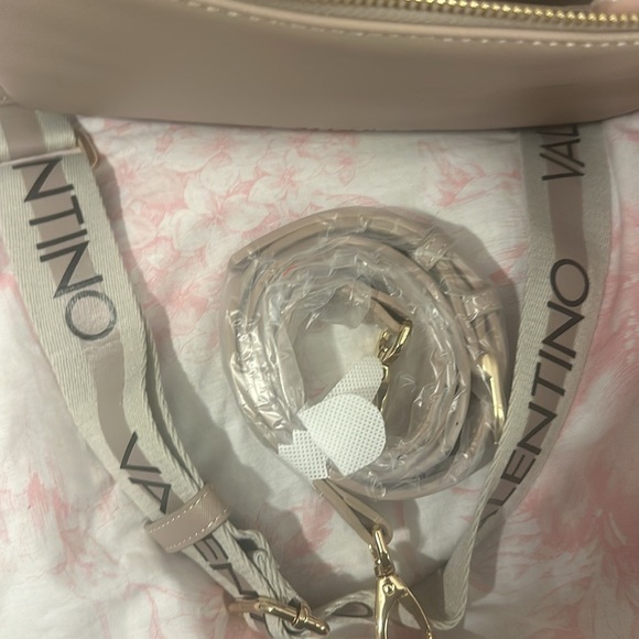 NWT Valentino Beige Crossbody - Picture 4 of 14